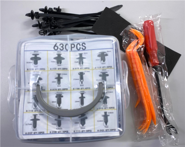 KIT BROCHES TAPIZADO C/ACCES. 650PCS ECHILIBRU