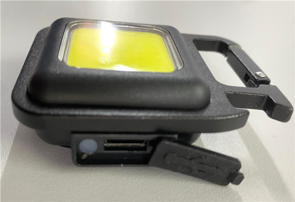 LINTERNA LED LLAVERO RECARG C/CABLE C/IMAN - Imagen 2